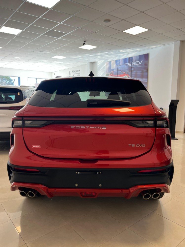 Forthing T5 5P 1,5 T 7AT Evo Premium — foto 7